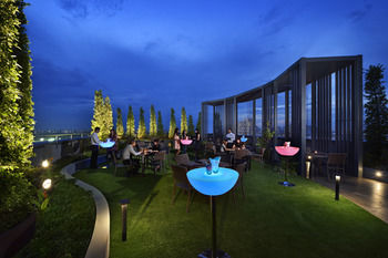 Outdoor Banquet Area